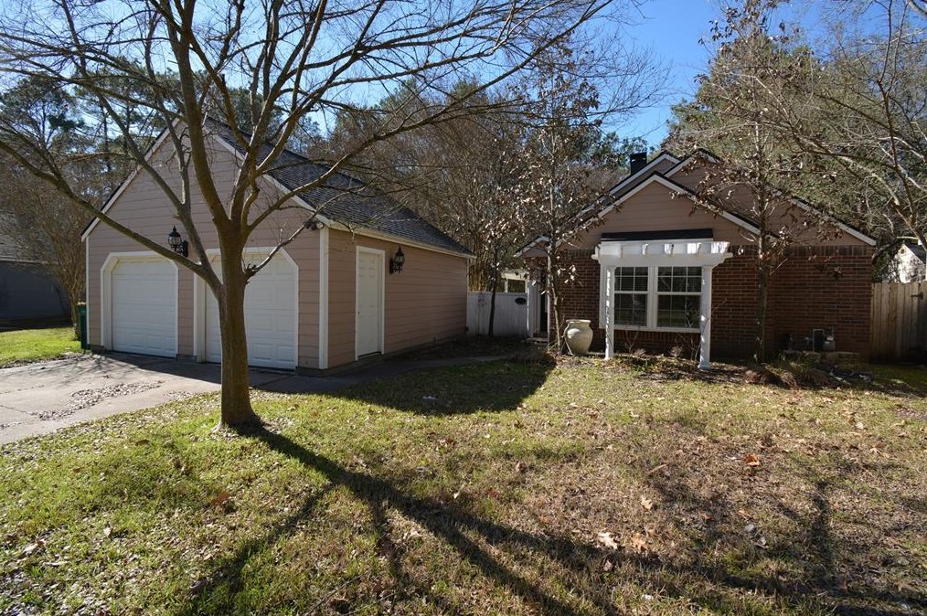 110 High Oaks Cir, Spring TX  77380-2714 exterior