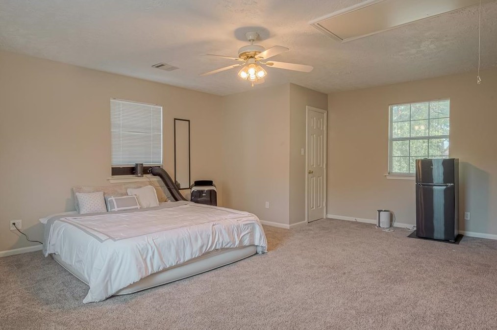 17027 Cross Spg Dr, Houston TX  77095-4709 exterior
