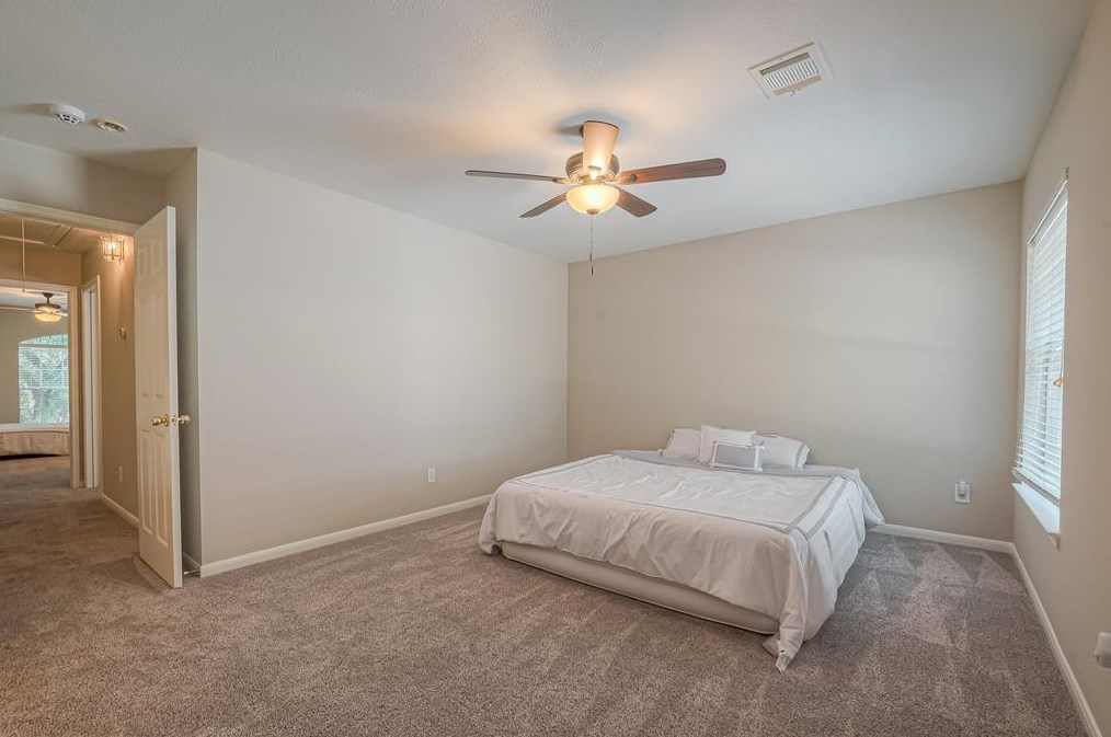 17027 Cross Spg Dr, Houston TX  77095-4709 exterior