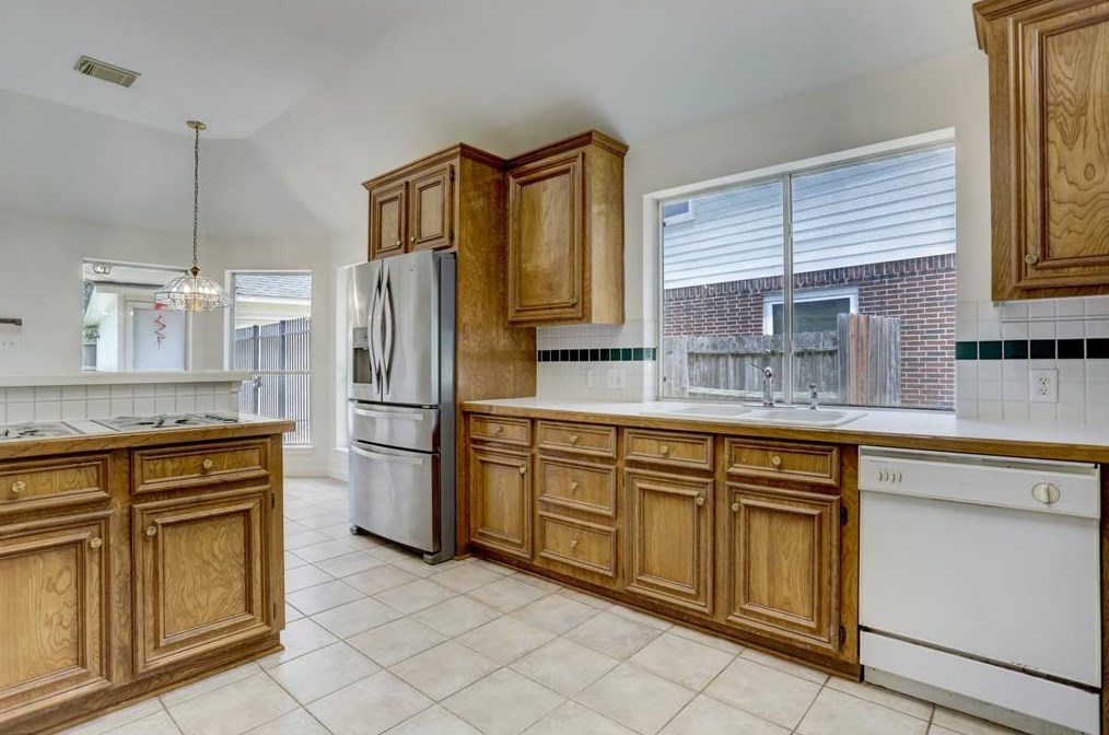 1839 Brightlake Way, Missouri City TX  77459-1666 exterior