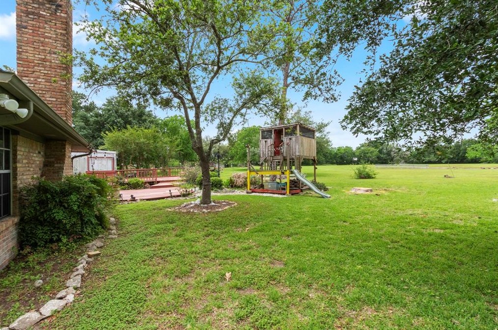 1209 Texas Ave, League City, TX 77573