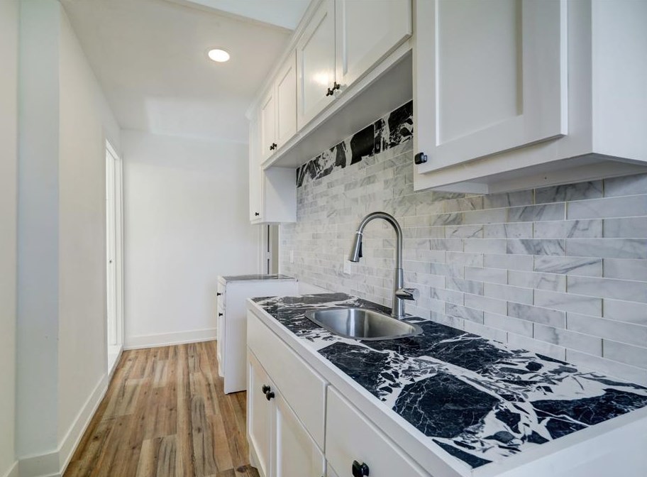 3503 Cedar Hl Ln, Houston TX  77093-2627 exterior