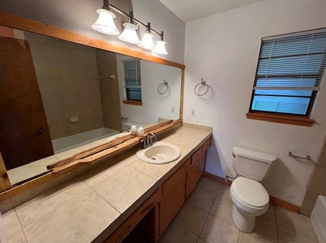 4128 Heatherglen St, Bay City TX  77414-6930 exterior
