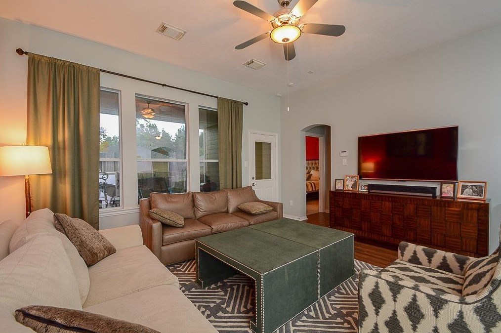 78 Whetstone Ridge Way, Spring TX  77382-1803 exterior