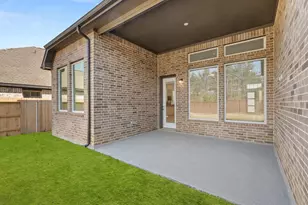 28813 Balanced Rock Dr, New Caney, TX 77357 - Photo 13