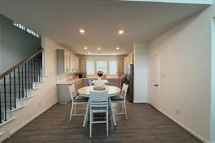 2412 Elliott Shr Ln, La Porte, TX 77571 - Photo 9