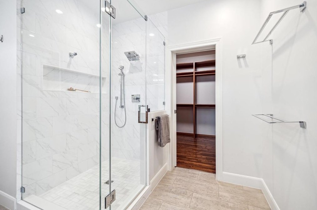 4033 Coleridge St, Houston TX  77005-2725 exterior