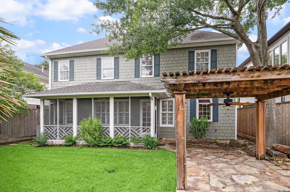 4033 Coleridge St, Houston TX  77005-2725 exterior