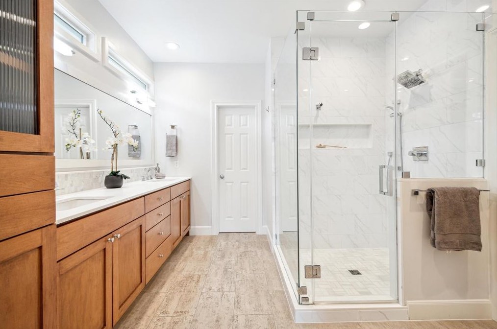 4033 Coleridge St, Houston TX  77005-2725 exterior