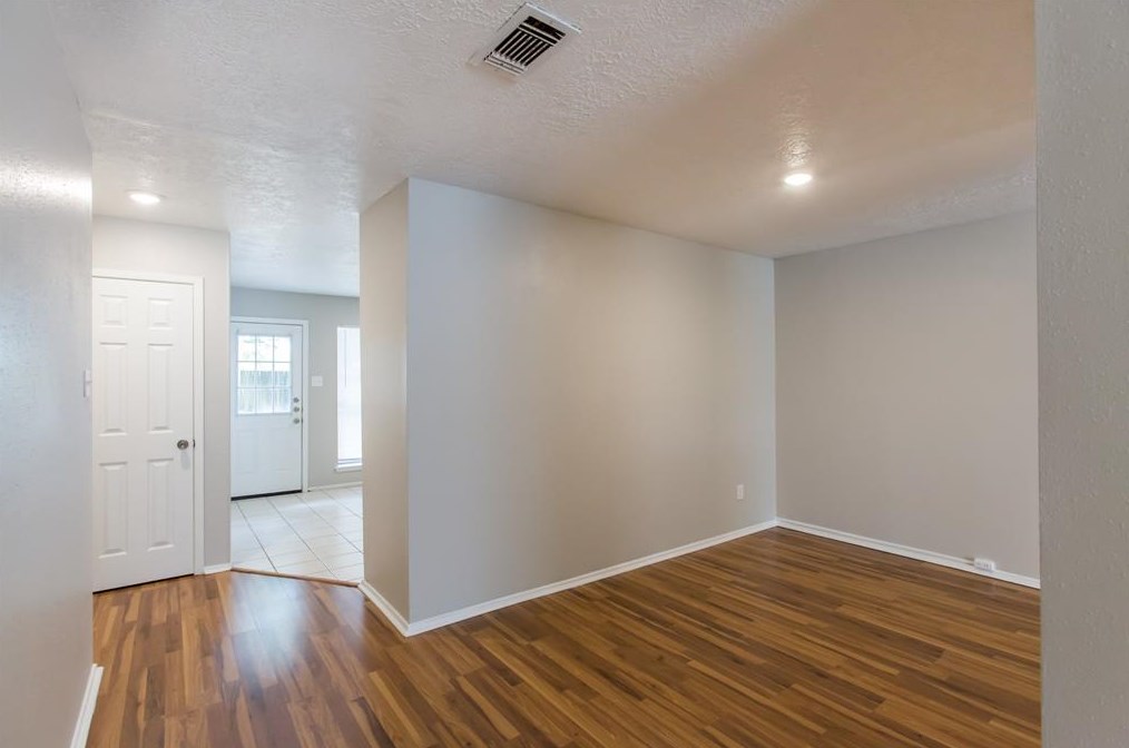 2214 Spring Dusk Ln, Spring TX  77373-6158 exterior