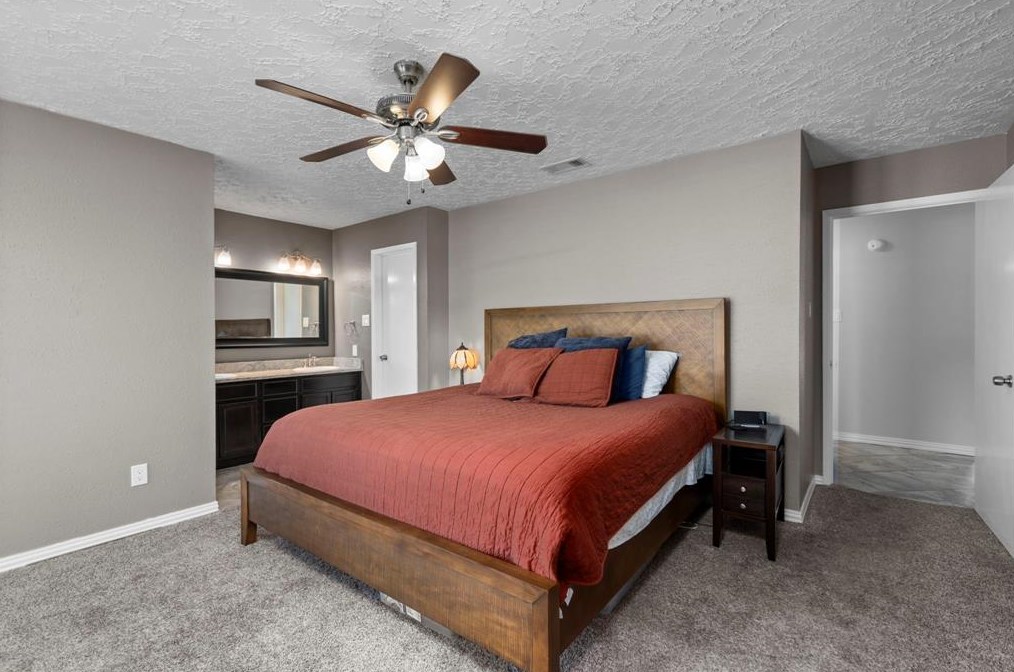 4907 Larksong Ln, Spring TX 77388-3836 exterior