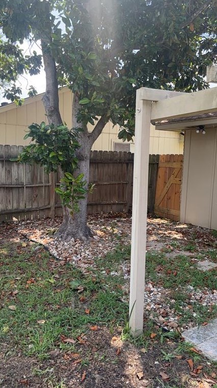 16318 Dew Drop Ln, Houston TX  77095-1508 exterior