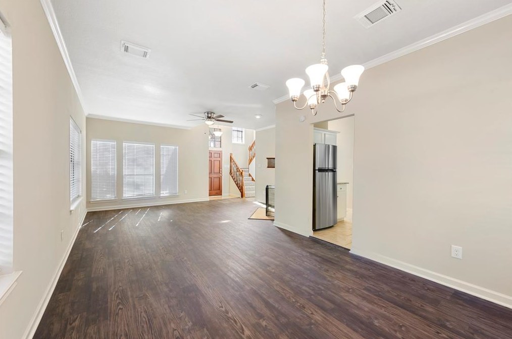 59 Pathfinders Cir, Spring TX  77381-4023 exterior