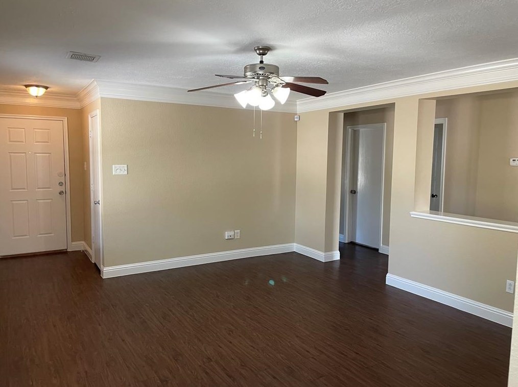 19055 Remington Bend Dr, Houston TX  77073-4461 exterior