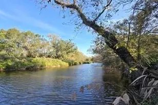 000 Bayou Rd, Danbury, TX 77534 - Photo 1