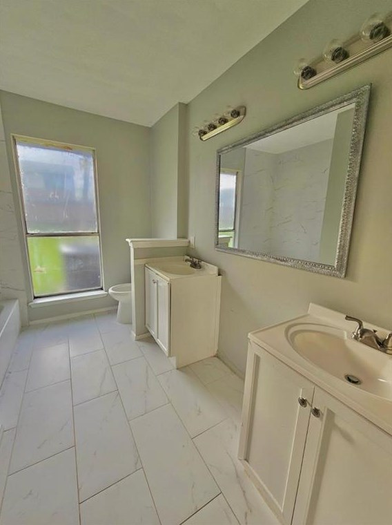 11423 Milners Point Dr, Houston TX  77066-4827 exterior