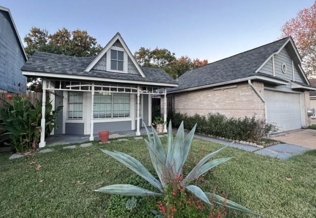 12742 Ashford Creek Dr, Houston TX  77082-2133 exterior