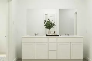 5515 Peacock Bass Dr, Baytown, TX 77521 - Photo 7