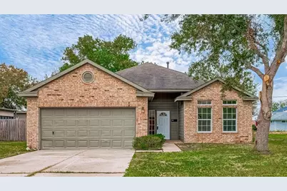 413 N 3rd Street, La Porte, TX 77571 - Photo 1