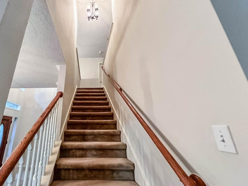 5018 Hearth Holw Ln, Sugar Land TX 77479-3857 exterior