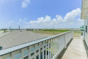 143 W Palm St, Surfside Beach, TX 77541 - Photo 31