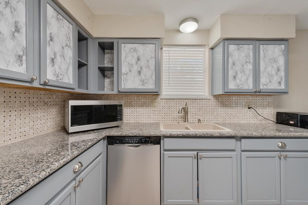 1102 Buoy, Houston TX  77062-4429 exterior