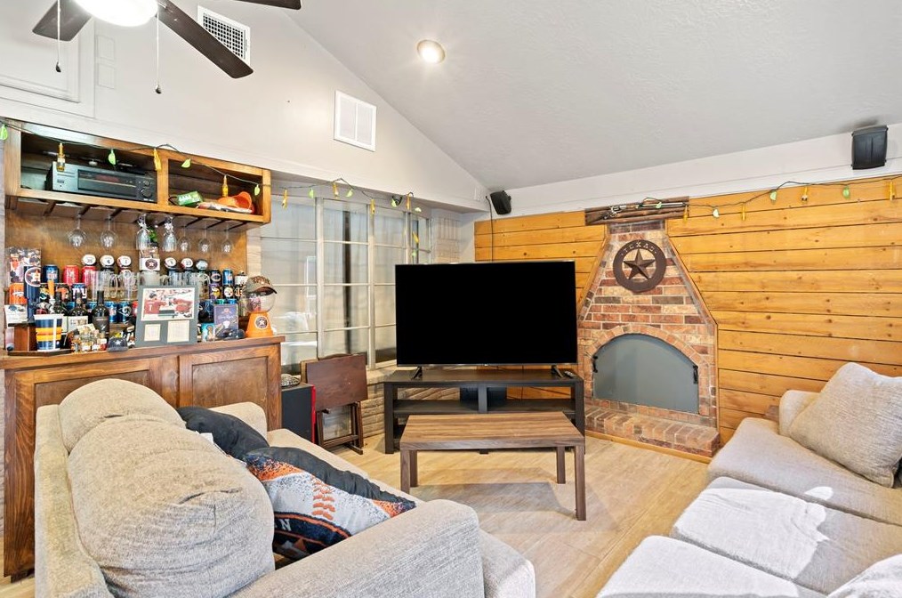 11035 Sageleaf Ln, Houston TX 77089-3913 exterior