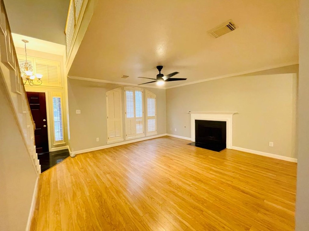 218 Birch Hill Dr, Sugar Land TX  77479-5016 exterior