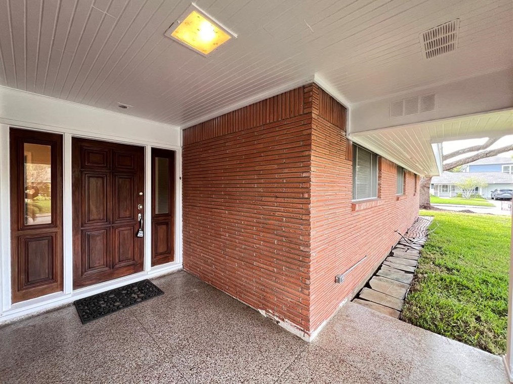 3641 Deal St, Houston TX  77025-3606 exterior