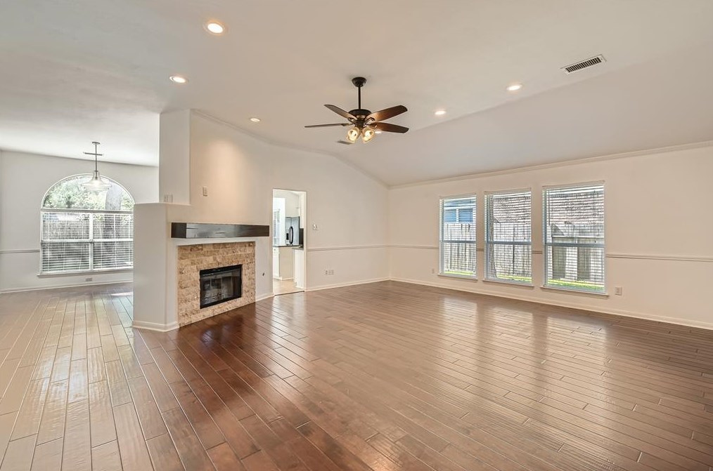 45 Winterport Cir, Spring TX  77382-1125 exterior