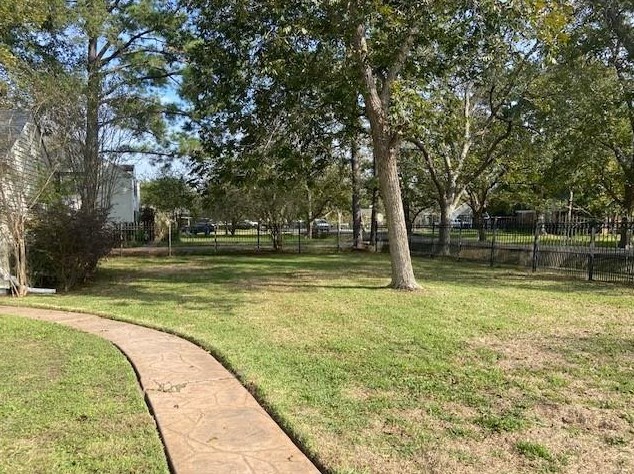 7155 Brace St, Houston TX  77061-2703 exterior