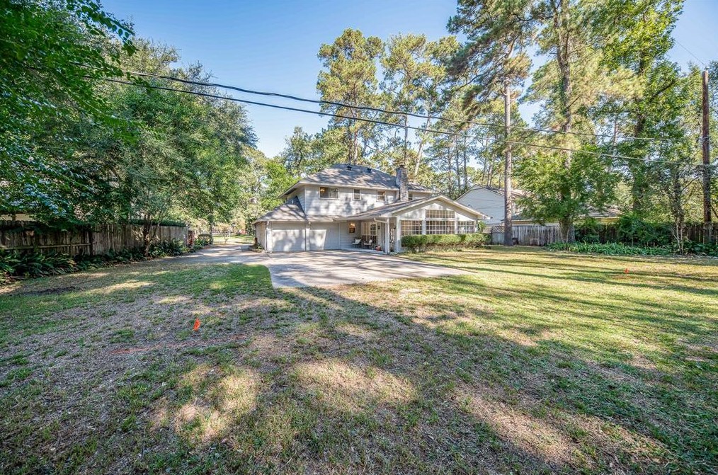 6623 Pebble Bch Dr, Houston TX  77069-2404 exterior