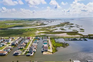 16703 Managua Way, Jamaica Beach, TX 77554 - Photo 35