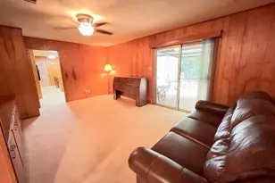 302 Cordell Dr, Crockett, TX 75835 - Photo 9