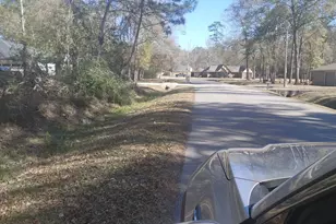 307 Magnolia Bend Dr, New Caney, TX 77357 - Photo 5