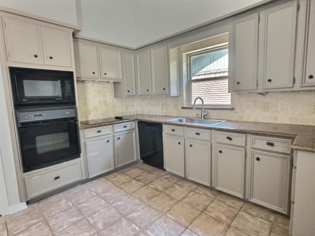 1206 Forest Home Dr, Houston TX  77077-1403 exterior