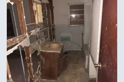 111 N McMillan Avenue, Kirbyville, TX 75956 - Photo 7