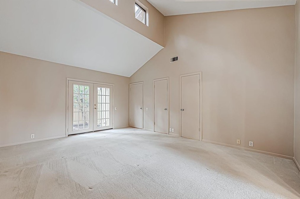 114 Quiet Wind Dr, Montgomery TX 77356-5949 exterior