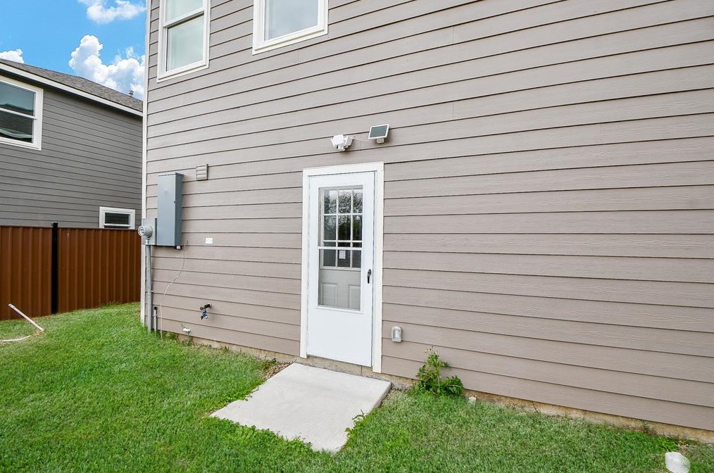 6665 Northdale, Houston TX  77087-6424 exterior