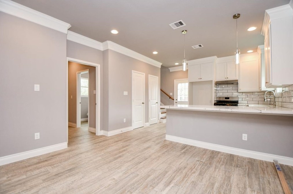6665 Northdale, Houston TX  77087-6424 exterior