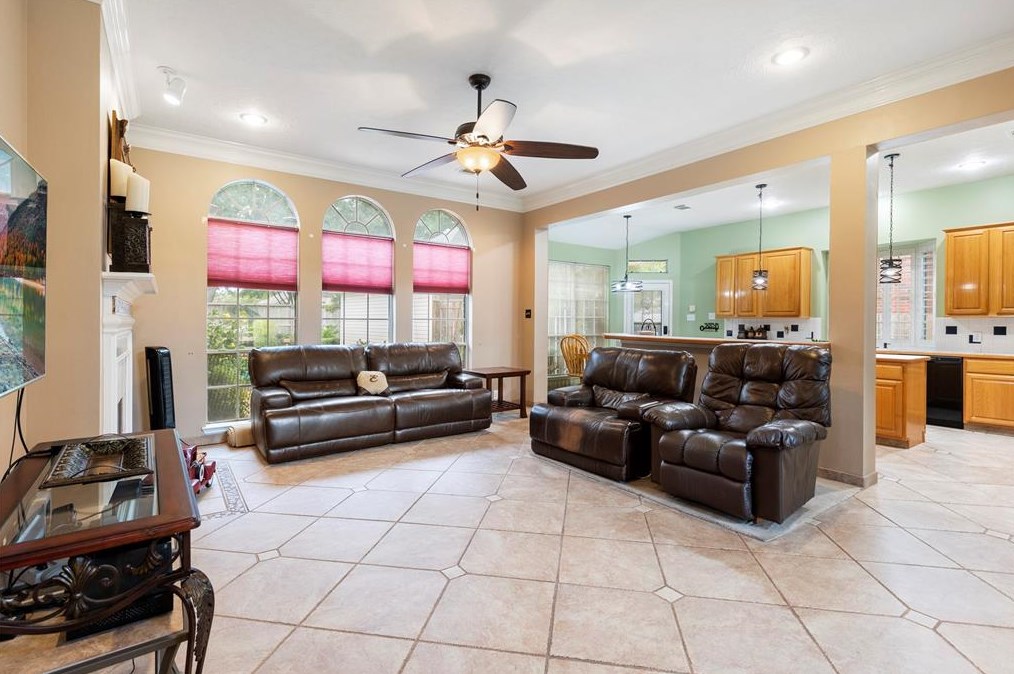 17815 Mossy Rdg Ln, Houston TX  77095-4422 exterior