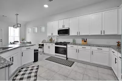 20142 Bushwick Falls Drive, Montgomery, TX 77316 - Photo 9