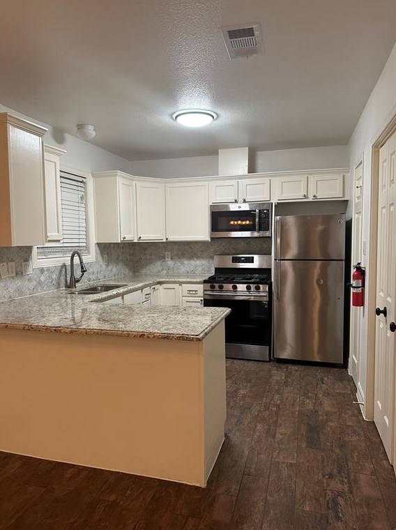 8246 Lanham Ln, Houston TX  77075-2657 exterior