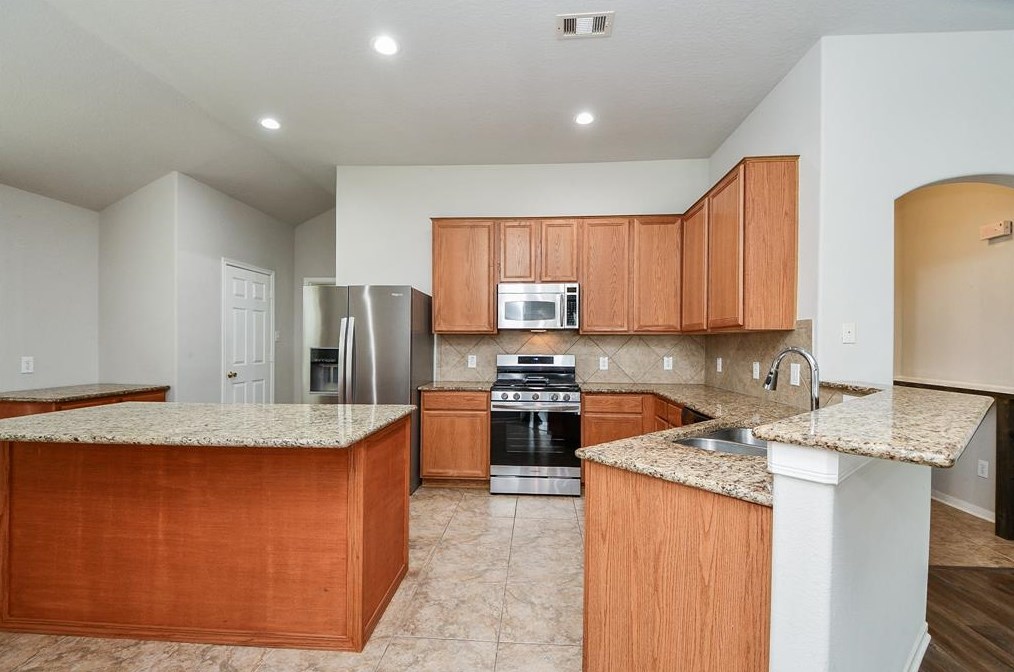 2943 Intrepid Elm St, Houston TX  77084-4281 exterior