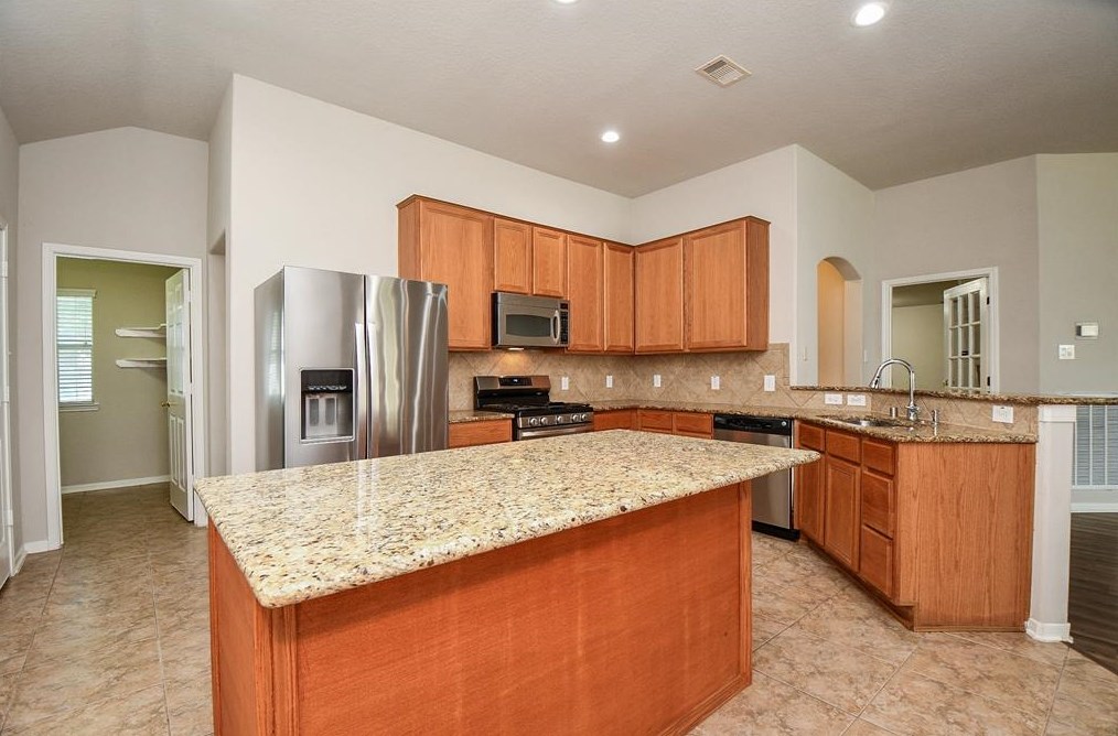 2943 Intrepid Elm St, Houston TX  77084-4281 exterior