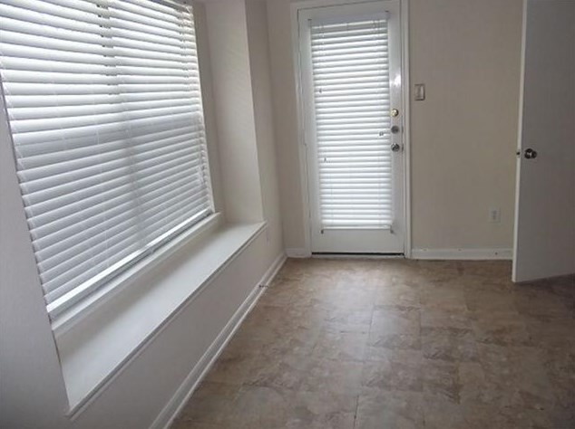 22811 Twisting Pine Dr, Spring TX  77373-4207 exterior