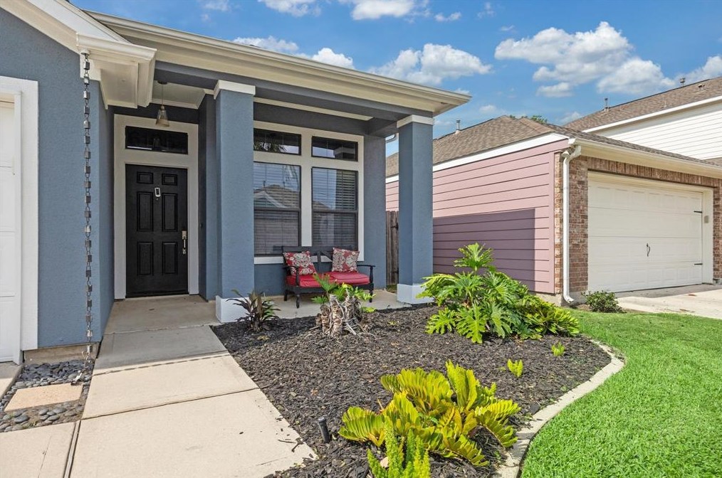6105 Yale St, Houston TX  77076-3012 exterior