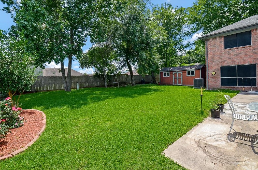 16239 Salida De Sol Dr, Houston TX exterior