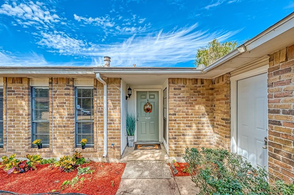 17414 Yorkglen Dr, Houston TX  77084-1158 exterior