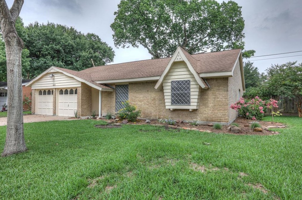 3202 Tilson Ln, Houston TX  77080-2929 exterior